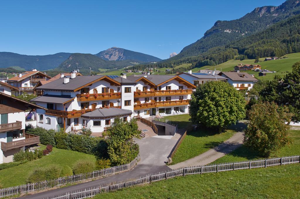 Residence Viktoria カステルロット エクステリア 写真