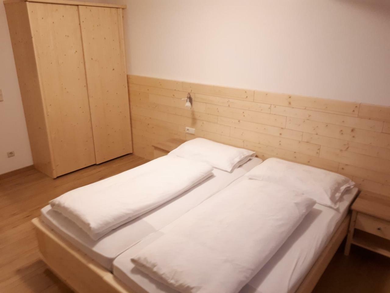 Residence Viktoria カステルロット エクステリア 写真
